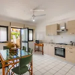 别墅 House&villas - Eden Charming House